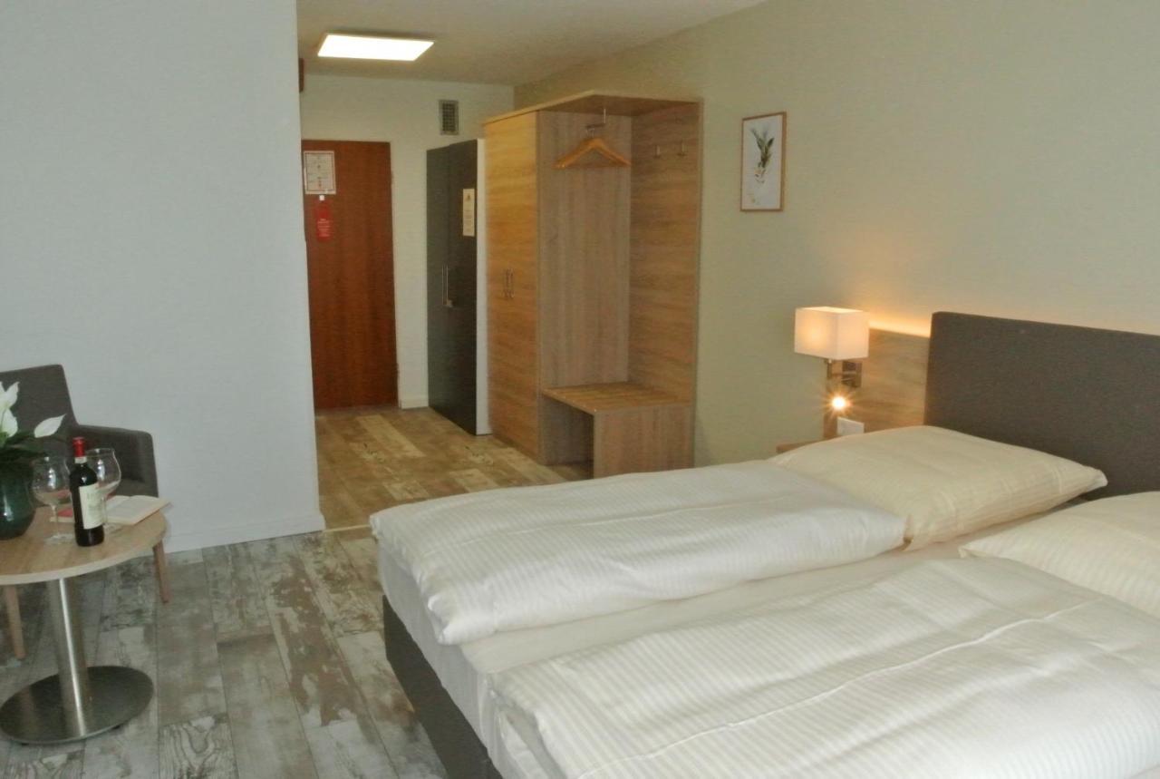 Kemnater Hof Apartments Ostfildern Esterno foto